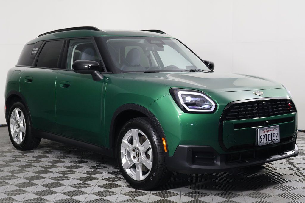 Thumbnail: 2025 MINI Cooper Countryman - 3