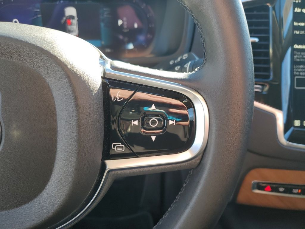 Used Car 2024 Volvo Xc90  B6 Plus Bright Theme 6-seater For Sale Under $50,000 In Austin, Texas