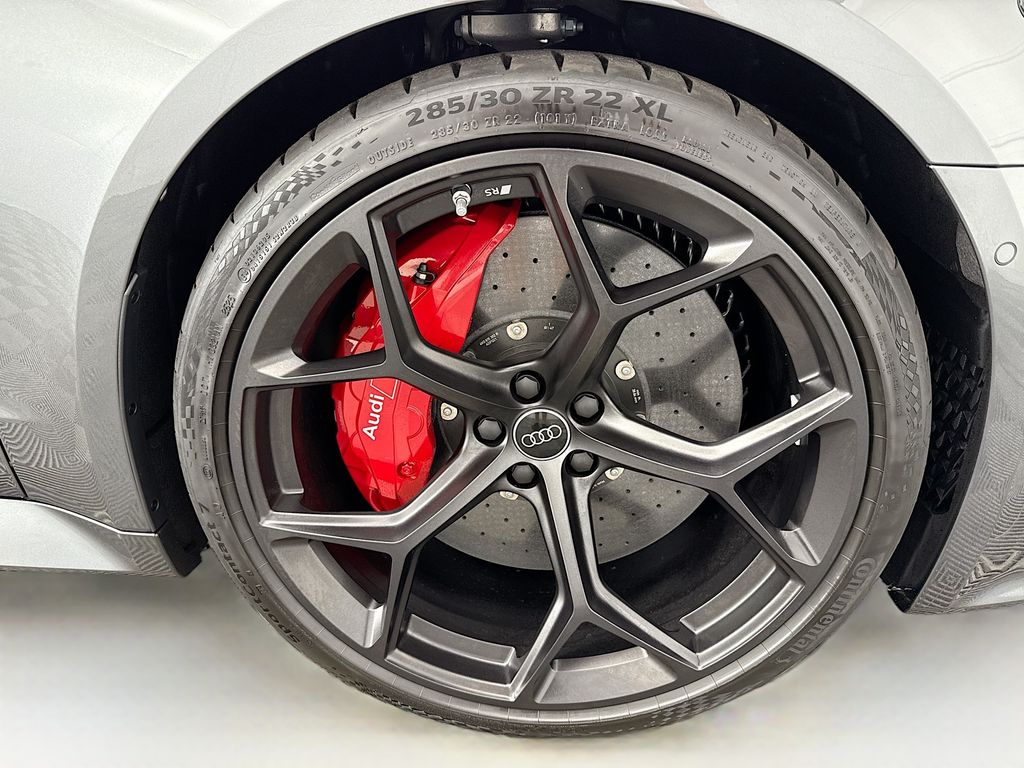 Thumbnail: 2026 Audi RS 7 - 32