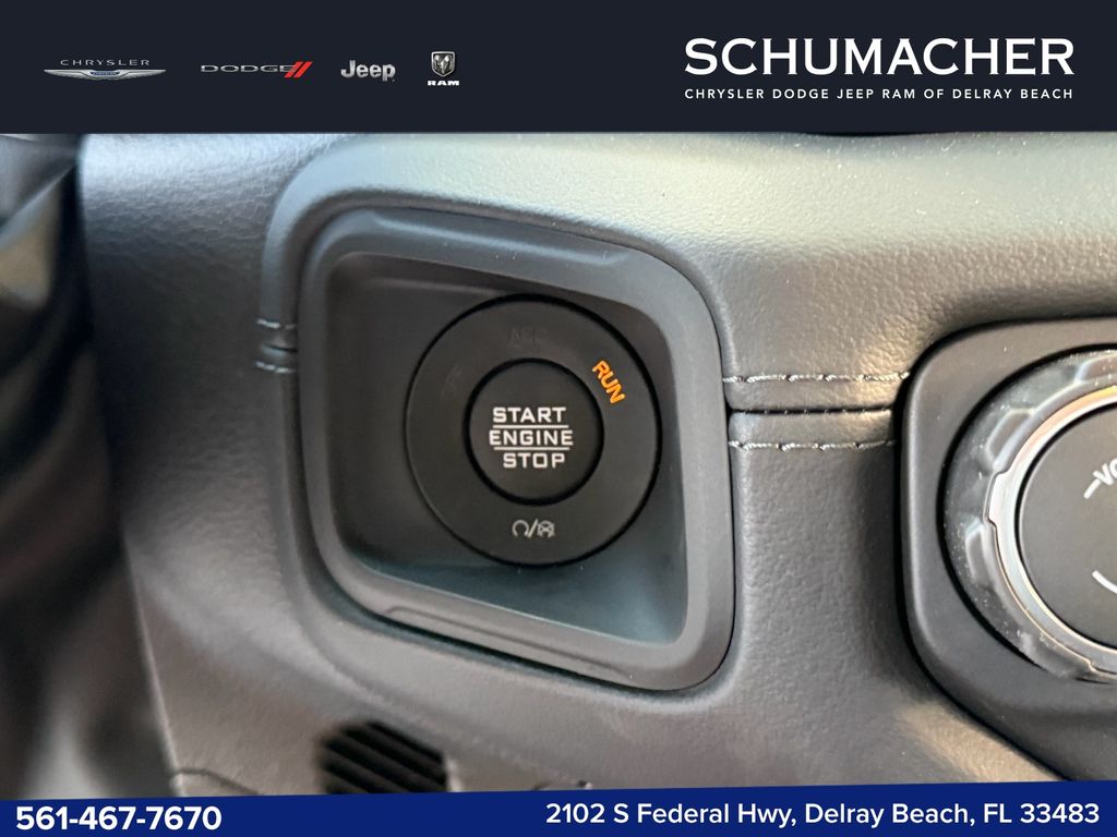new 2026 Jeep Gladiator car, priced at $57,555