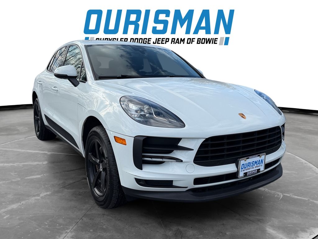 2021 Porsche Macan AWD