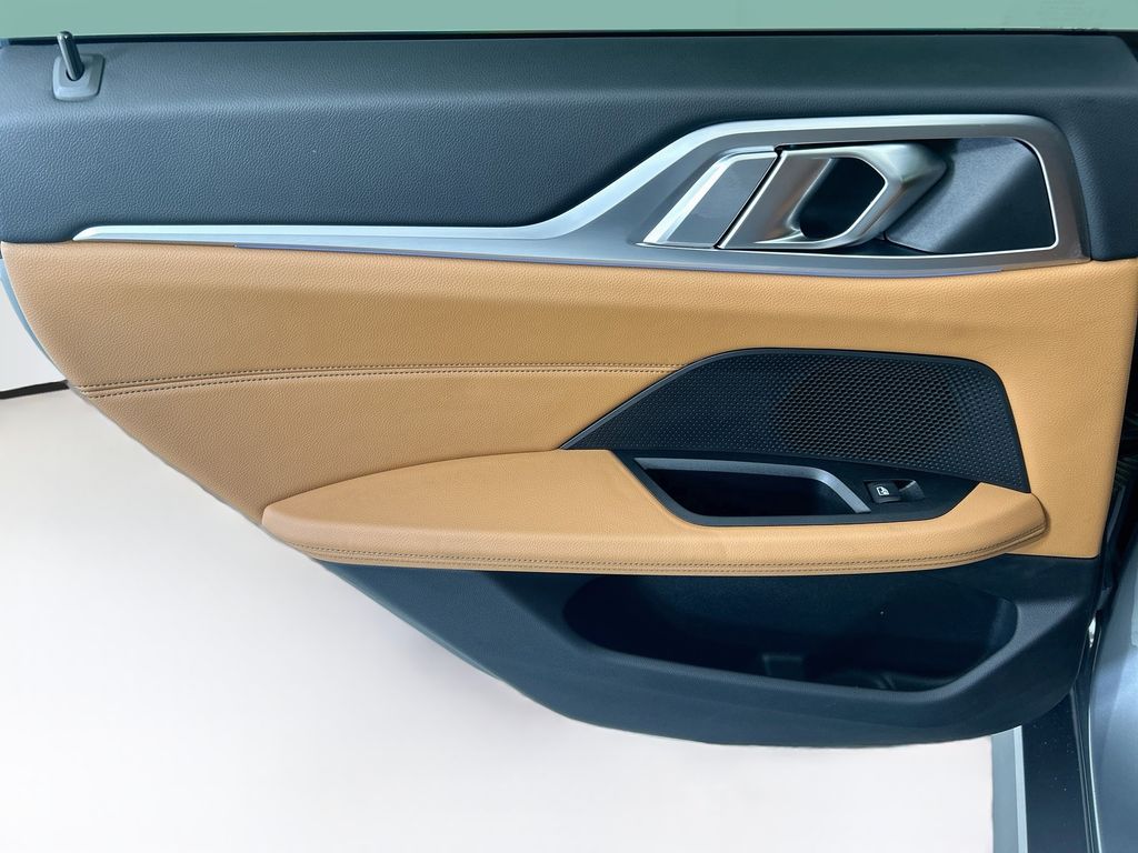 Thumbnail: 2023 BMW i4 - 25
