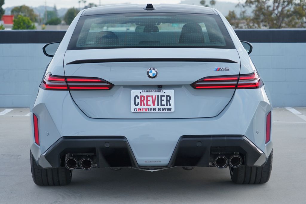 Thumbnail: 2026 BMW M5 - 7