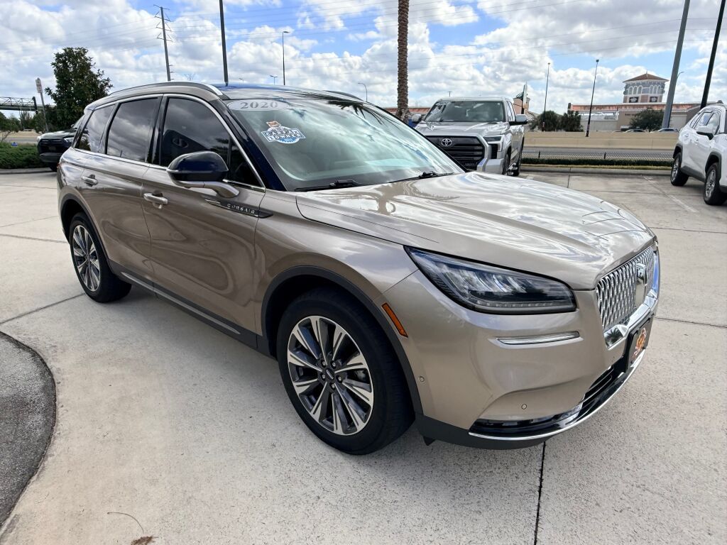 Thumbnail: 2020 Lincoln Corsair - 4