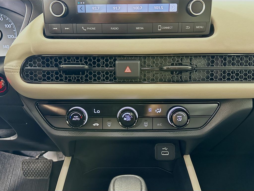 2025 Honda HR-V LX 15