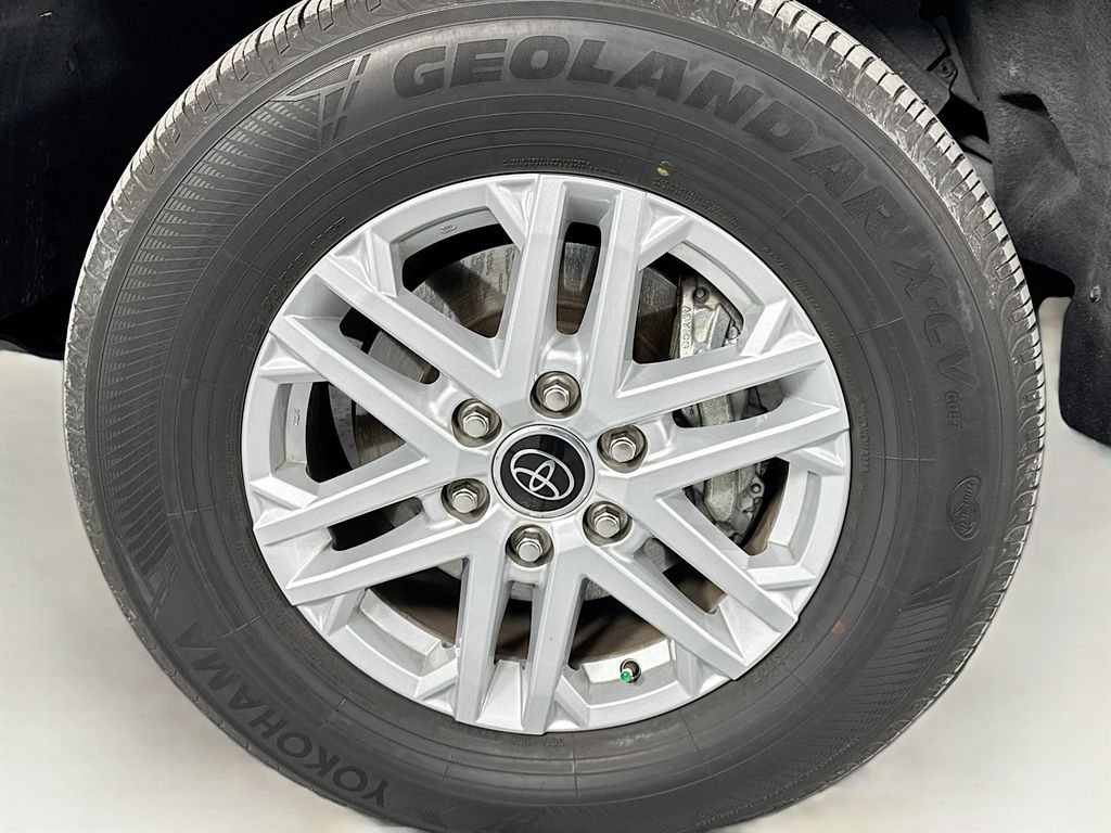 Used Car 2024 Toyota Tundra  Sr5 For Sale Under $50,000 In Austin, Texas