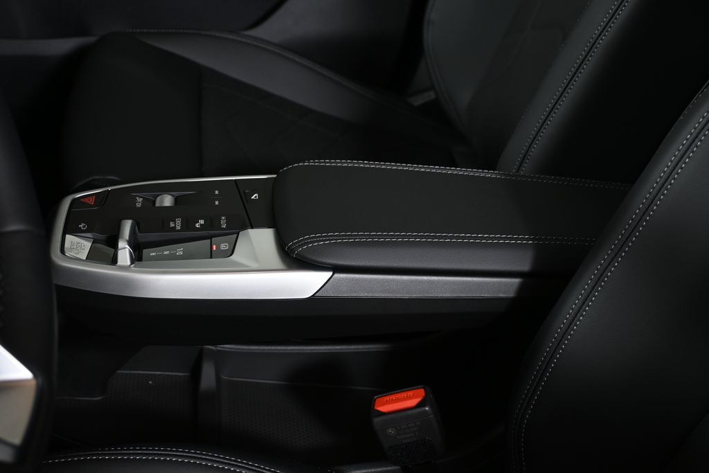 Thumbnail: 2026 BMW X1 - 25