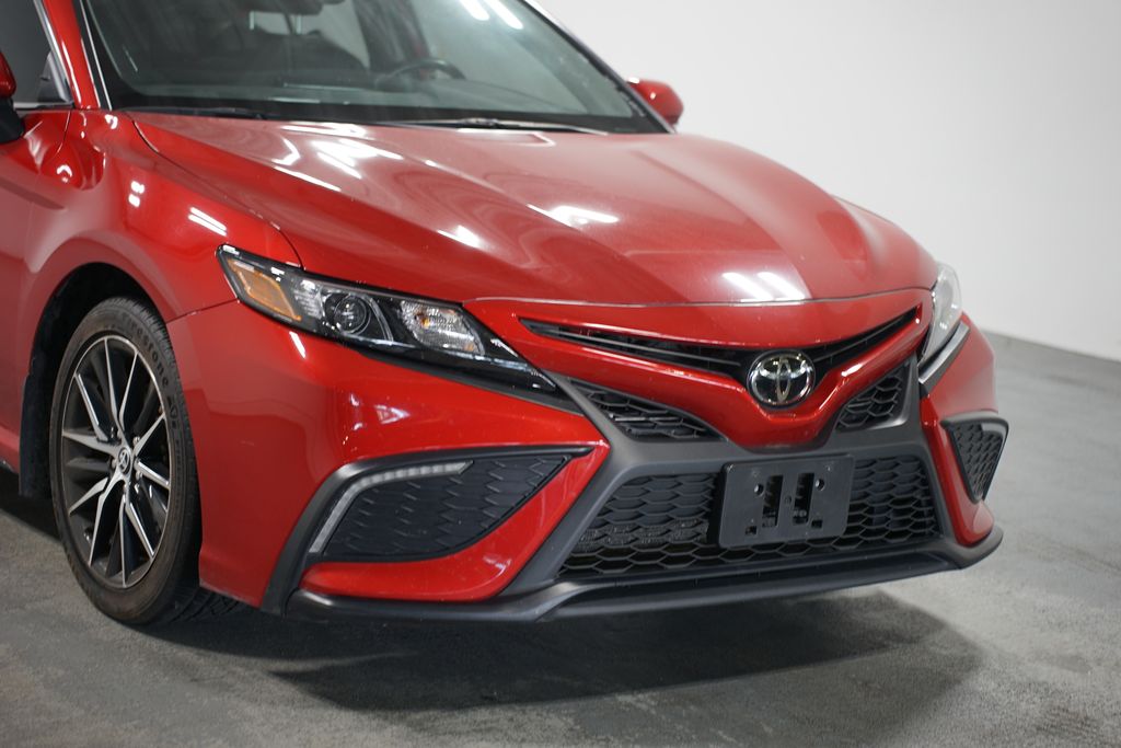 Thumbnail: 2023 Toyota Camry - 4
