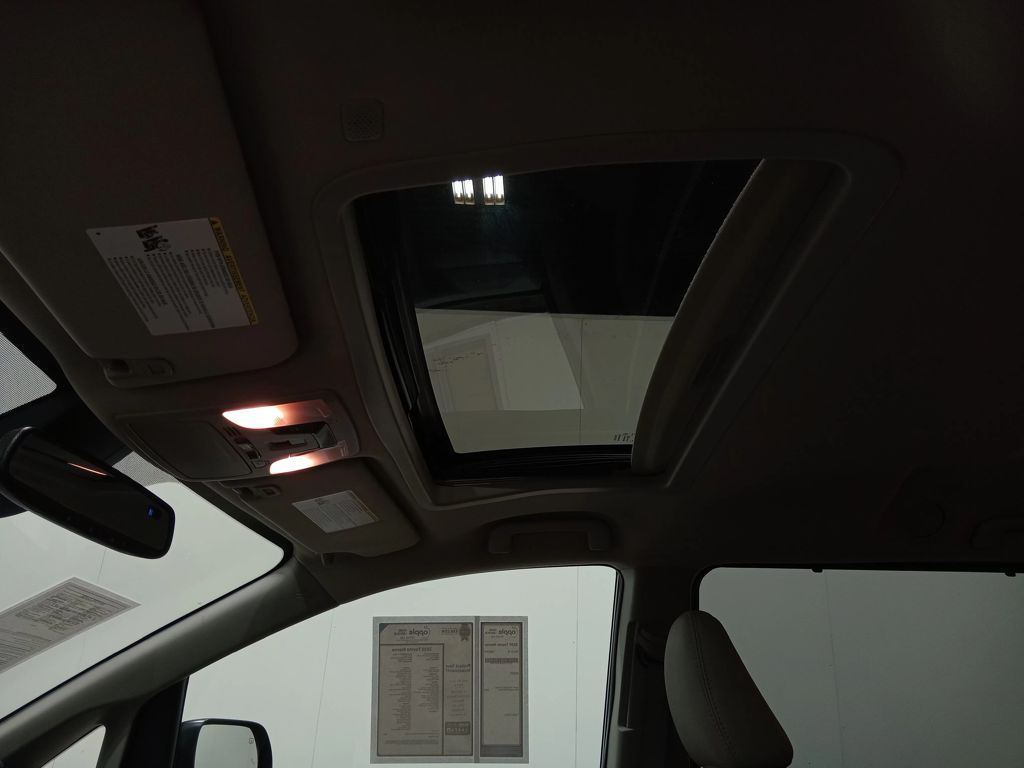 2020 Toyota Sienna XLE