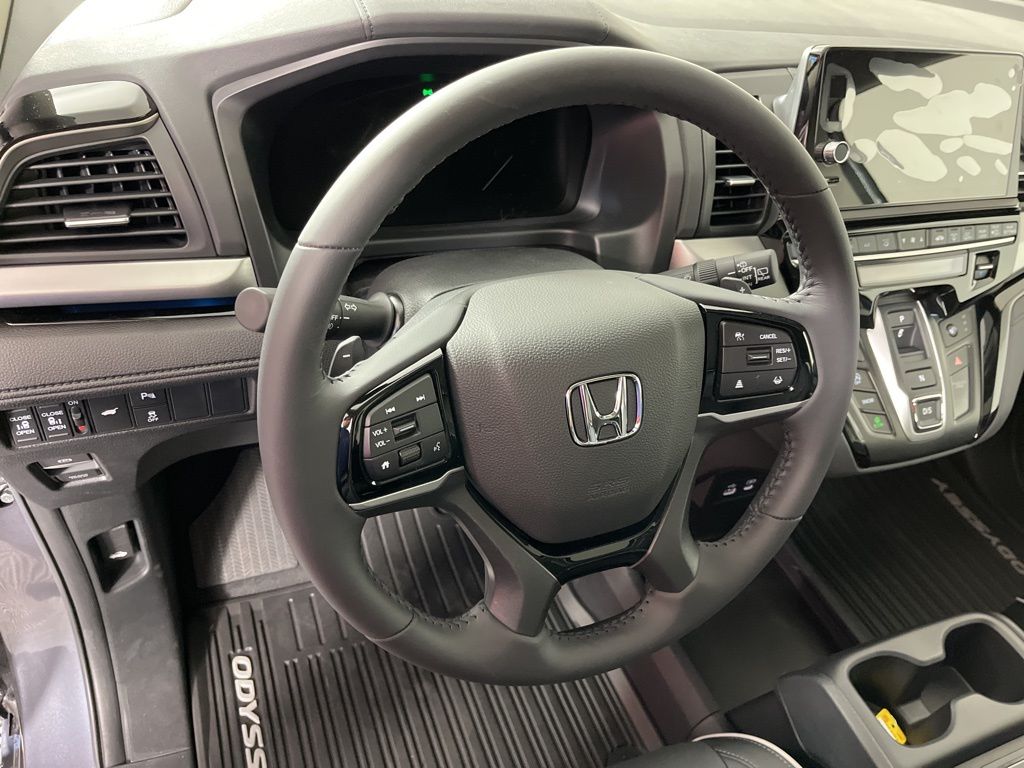 2025 Honda Odyssey Touring 31