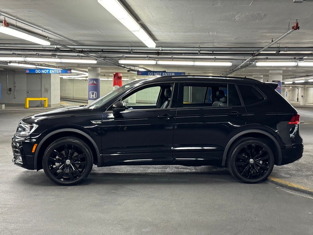 2021 Volkswagen Tiguan 2.0T SE R-Line Black 32