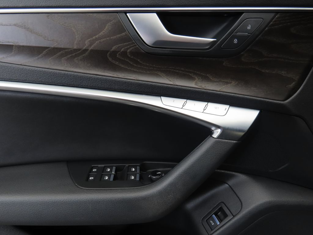 Thumbnail: 2022 Audi A6 - 22