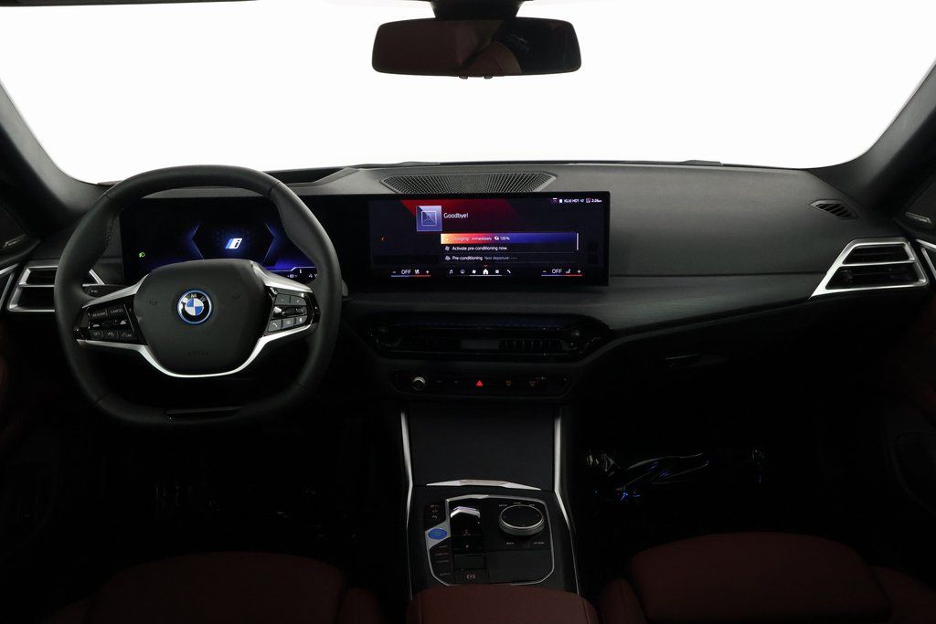 Thumbnail: 2025 BMW i4 - 8