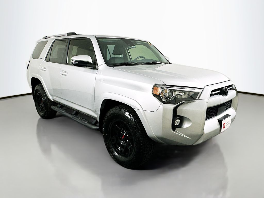 2023 Toyota 4Runner SR5 3