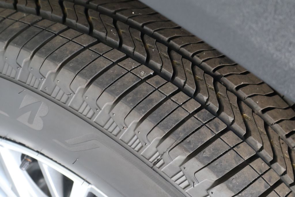 Thumbnail: 2026 Chevrolet Traverse - 12