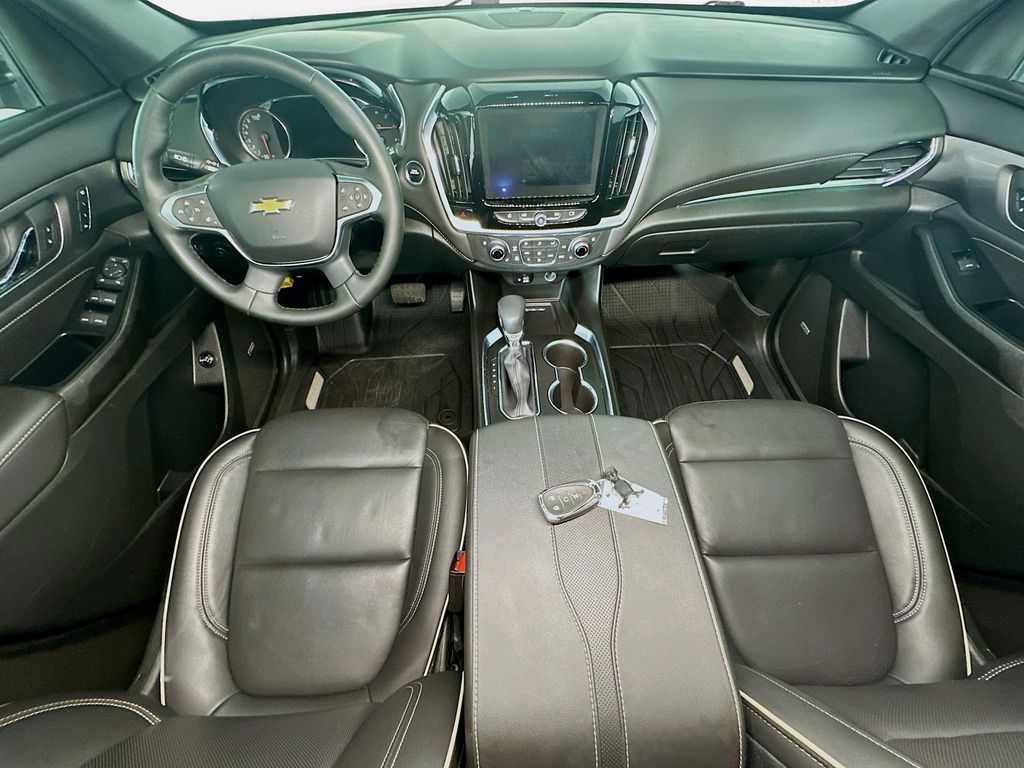 Used 2023 White Chevrolet Premier image 10