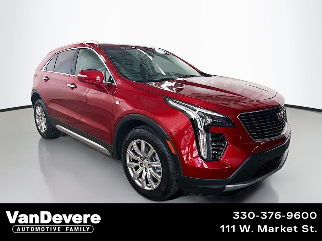 2023 Cadillac XT4 Premium Luxury AWD