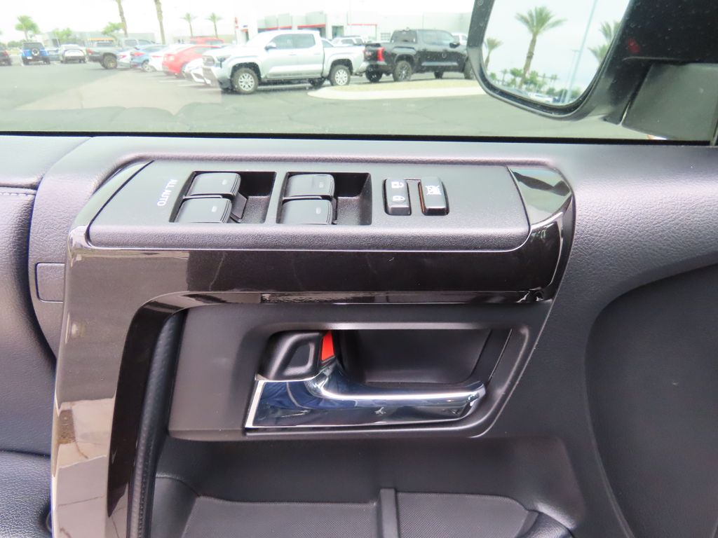 2019 Toyota 4Runner Limited 22