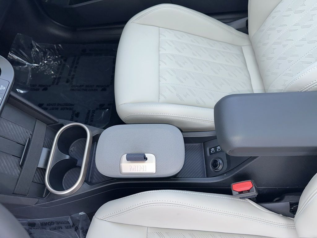 Thumbnail: 2025 MINI Cooper - 12