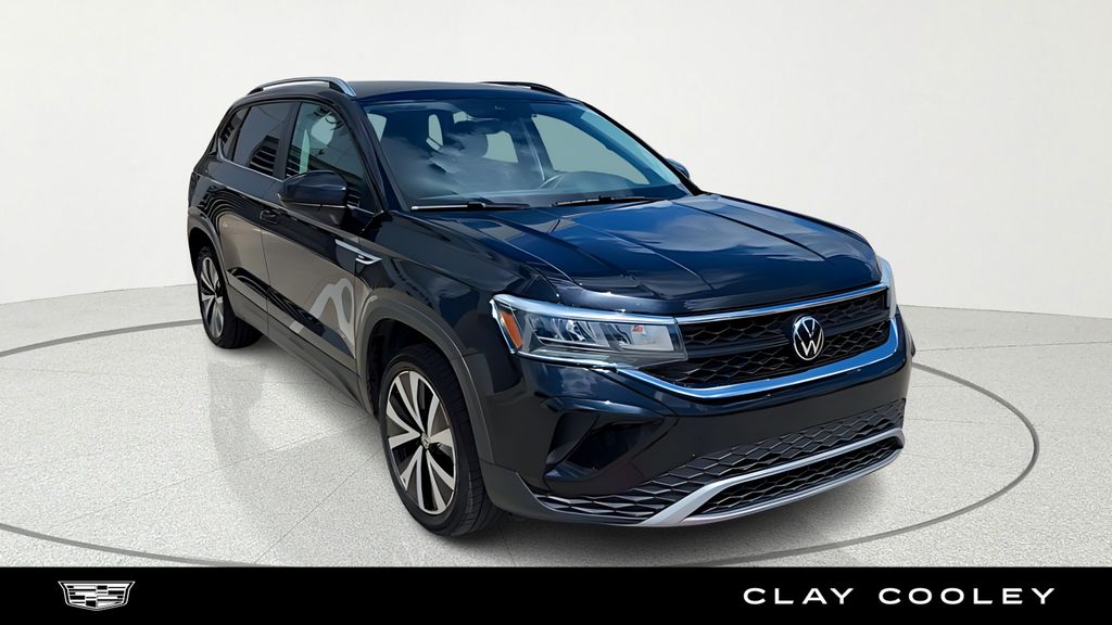 Black 2024 Volkswagen Taos SUV / Crossover Front-Wheel Drive 8-Speed Automatic