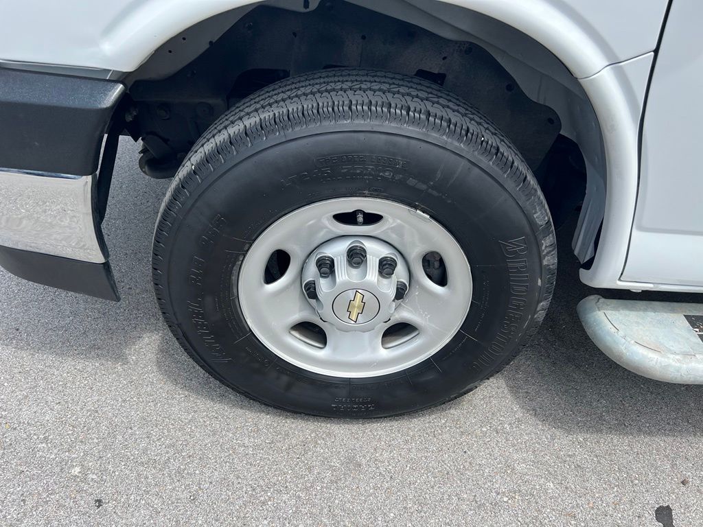 Used 2025 Chevrolet Express 2500 Van