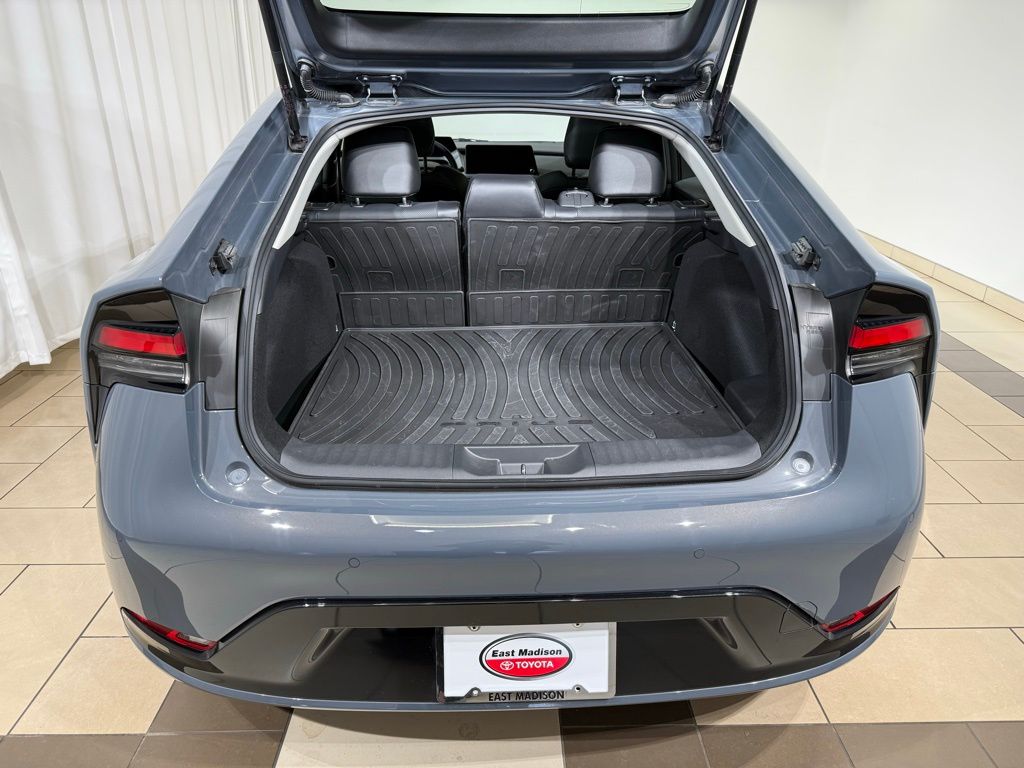 Thumbnail: 2024 Toyota Prius - 11