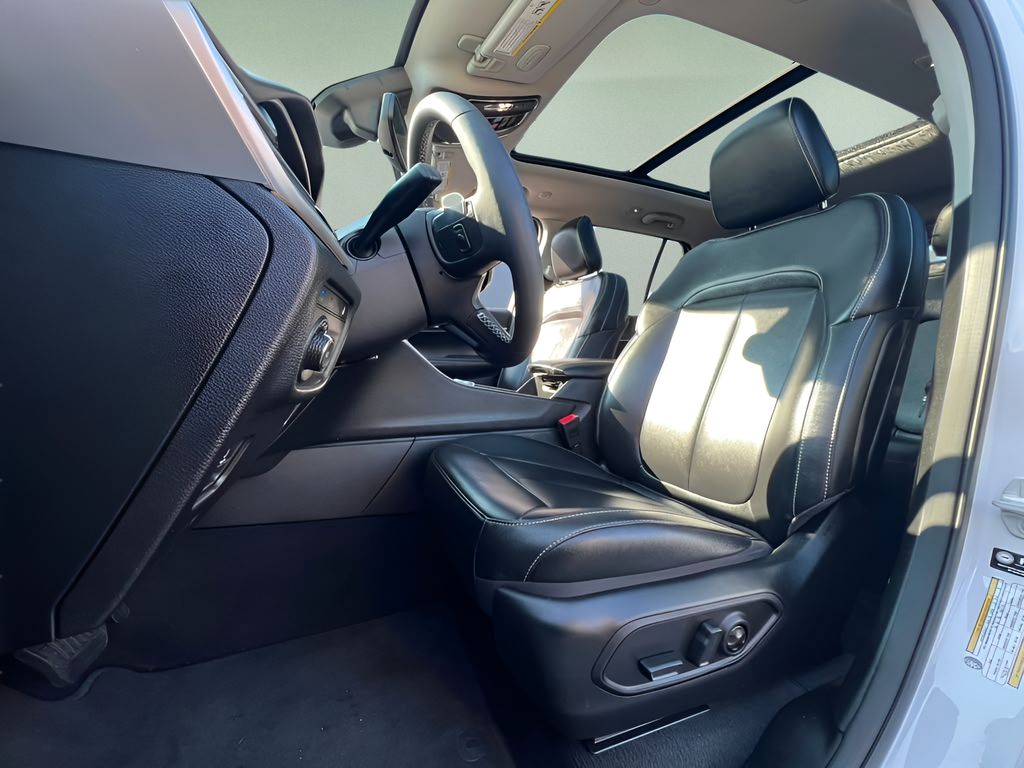 Used 2024 Jeep Grand Cherokee SUV