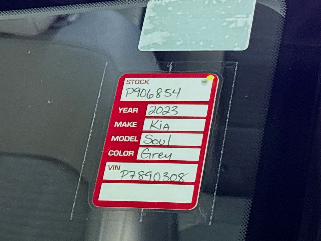 2023 Kia Soul EX