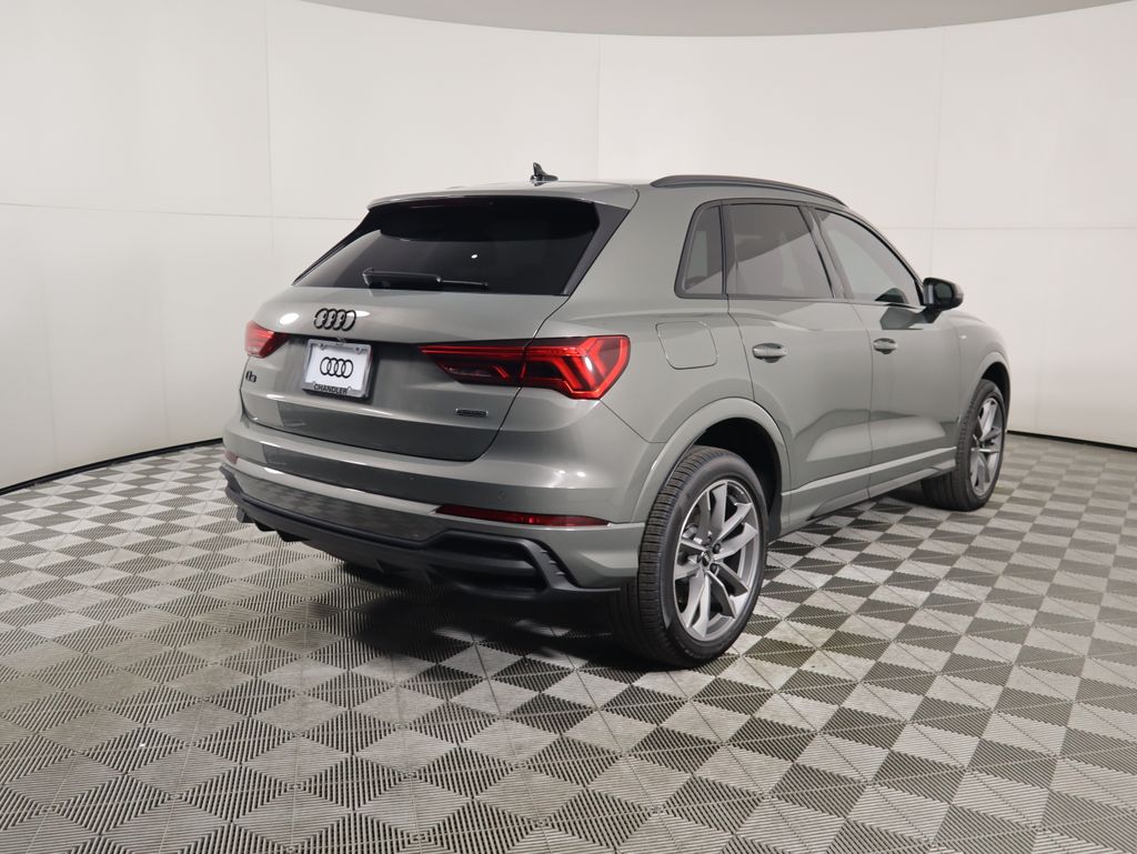 Thumbnail: 2025 Audi Q3 - 5