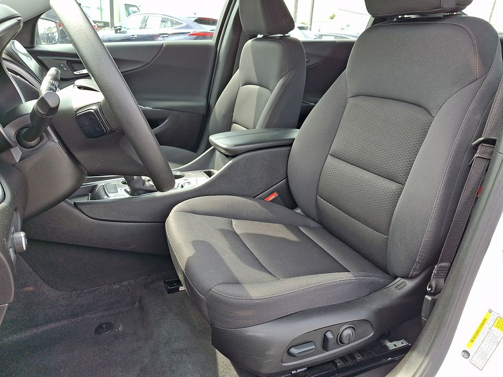 2025 Chevrolet Malibu LT White at Klick Lewis Buick Chevrolet