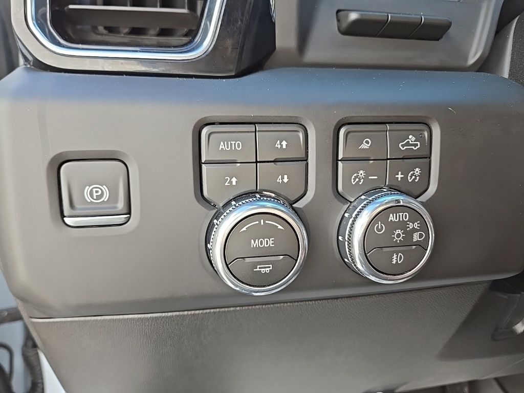 Used 2026 White GMC Denali Ultimate image 36