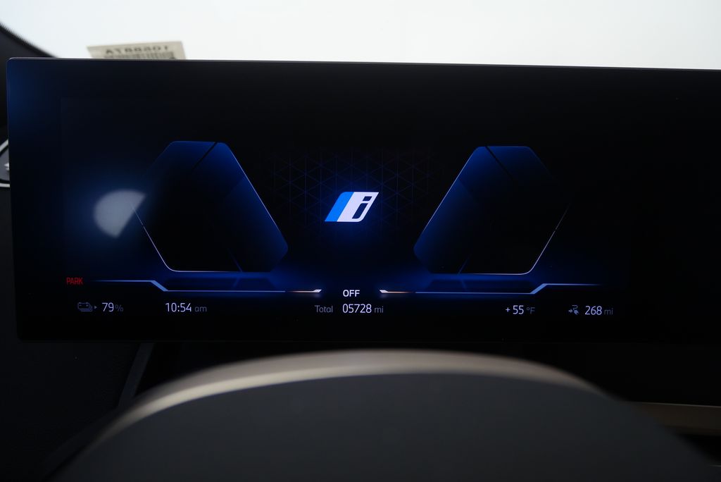 Thumbnail: 2025 BMW iX - 22