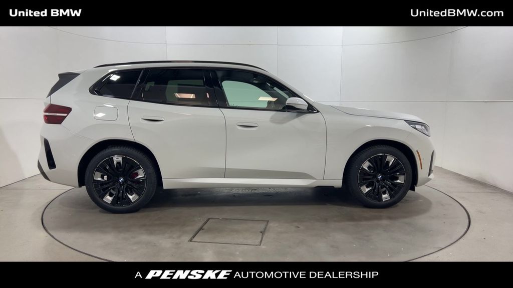 Thumbnail: 2026 BMW X3 - 9