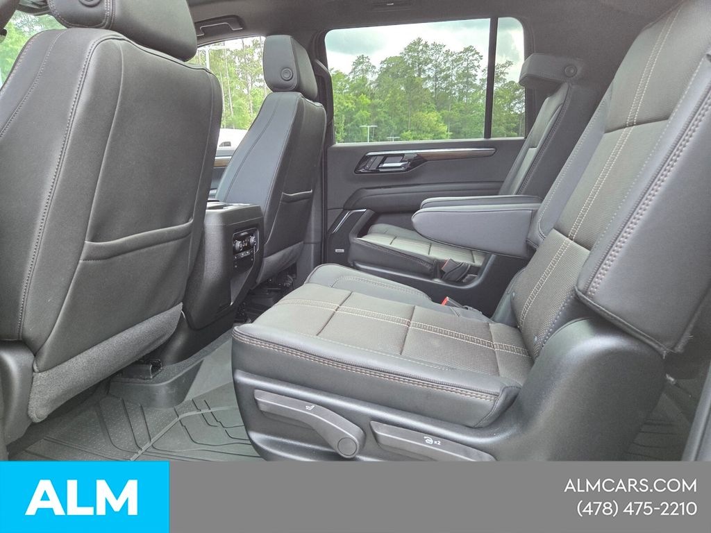Used 2026 Black Chevrolet High Country image 10