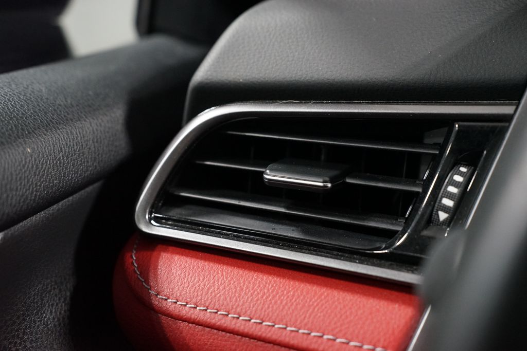 Thumbnail: 2023 Toyota Camry - 26