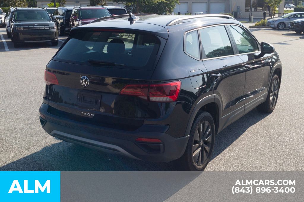2024 Volkswagen Taos S photo 5
