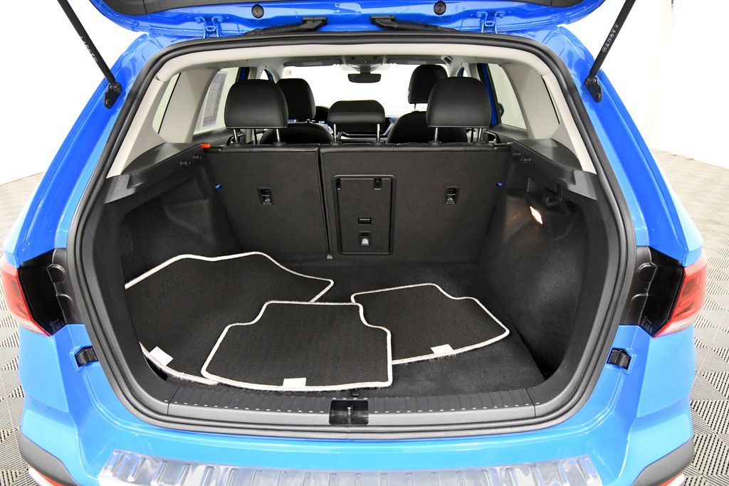Used 2023 Volkswagen Taos SUV
