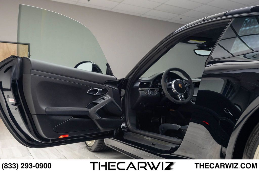 2015 Porsche 911