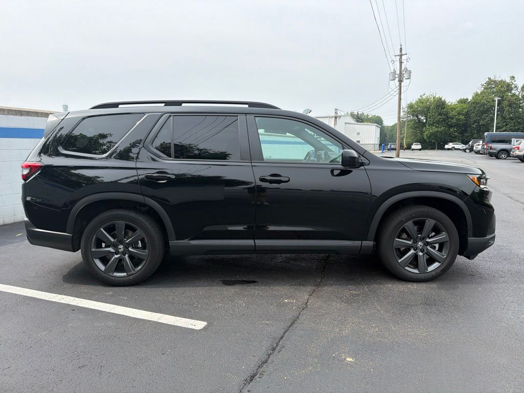 Thumbnail: 2025 Honda Pilot - 6