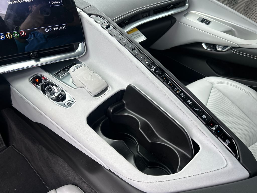 Used 2023 White Chevrolet Stingray image 16