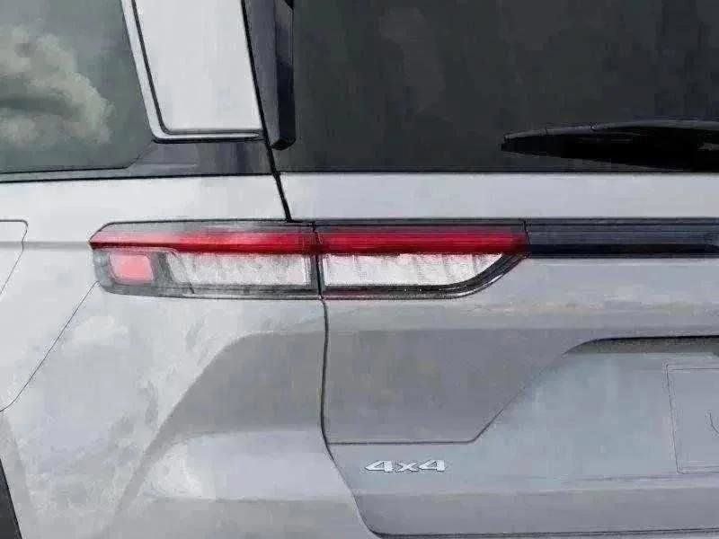Used 2026 Jeep Grand Cherokee SUV