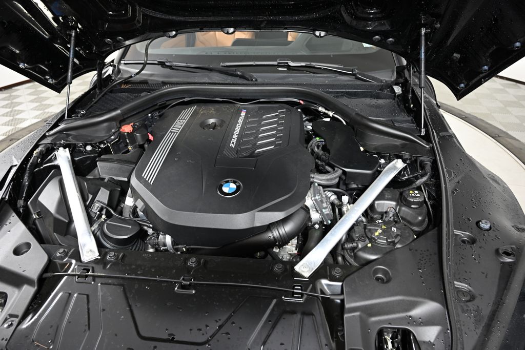 Thumbnail: 2024 BMW Z4 - 31