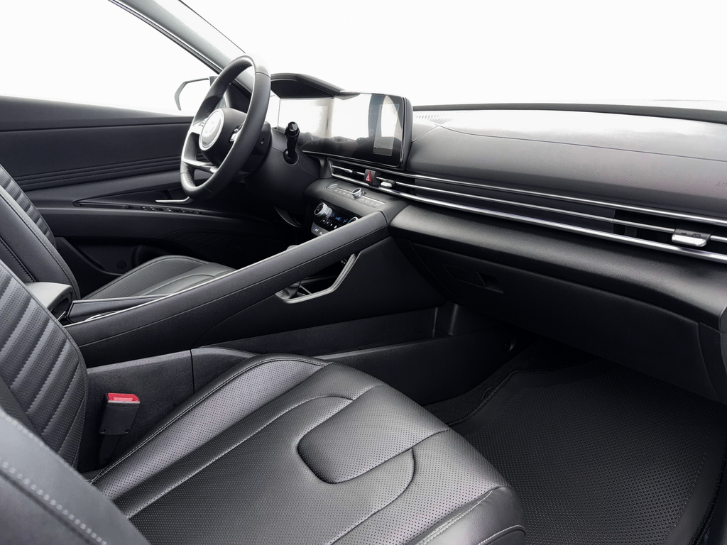 Thumbnail: 2026 Hyundai Elantra - 13