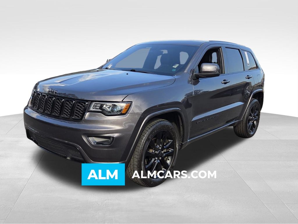 Gray (Granite Crystal Metallic Clearcoat) 2017 Jeep Grand Cherokee Altitude 4WD SUV / Crossover Four-Wheel Drive 8-Speed Automatic