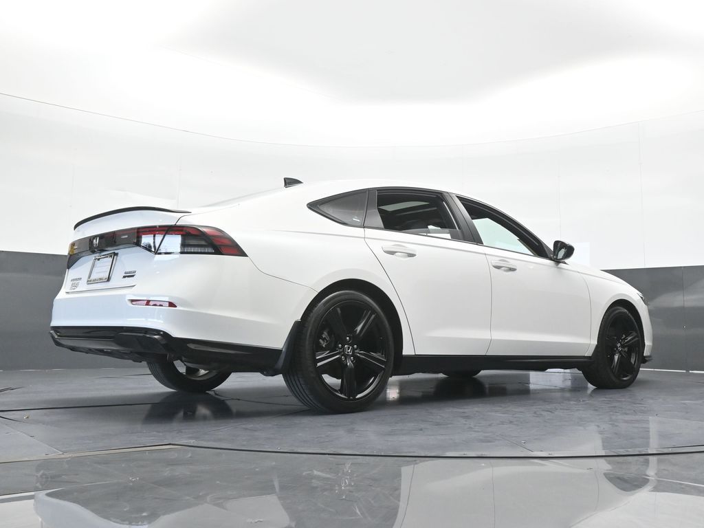 Used 2025 White Honda Sport-L image 60