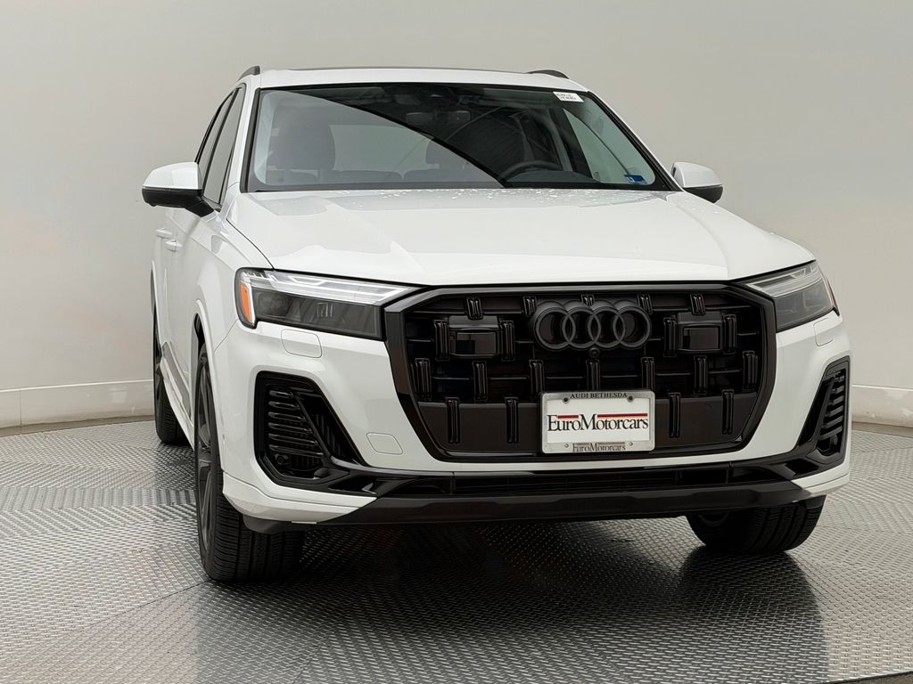 Thumbnail: 2026 Audi Q7 - 3