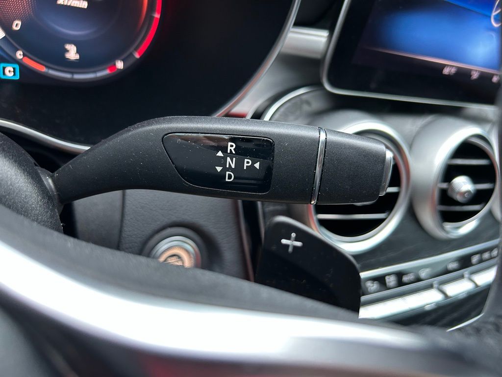 Thumbnail: 2021 Mercedes-Benz C-Class - 21