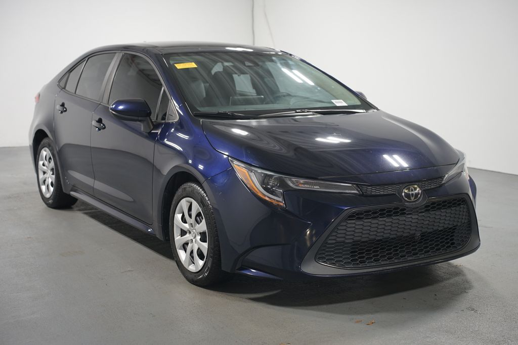 Thumbnail: 2021 Toyota Corolla - 3