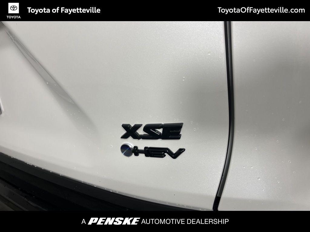 Thumbnail: 2025 Toyota RAV4 - 20