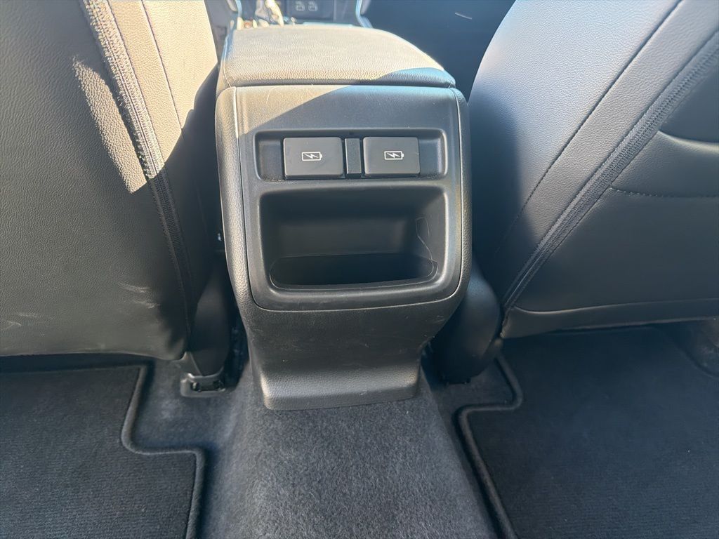 Thumbnail: 2022 Honda Accord - 32